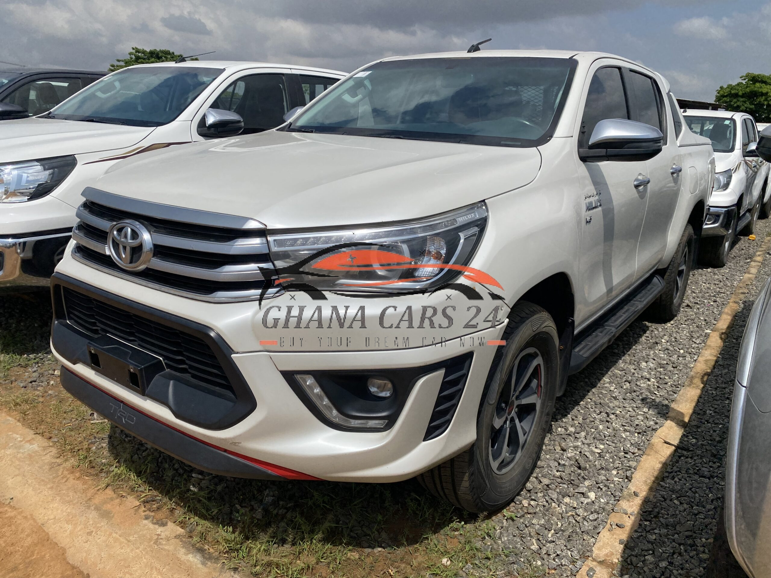 toyota hilux brand new cars in ghana and prices